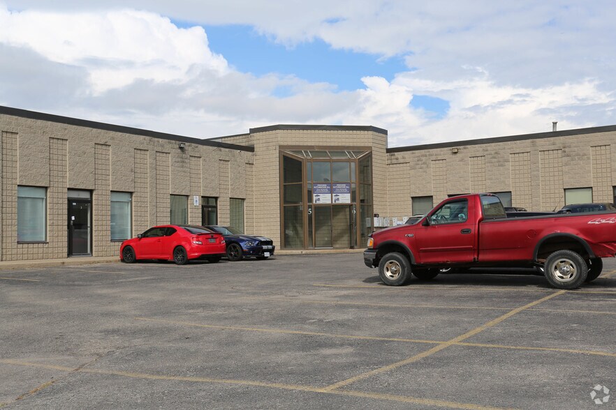 More Photos Of 100 Lancing Dr, Hamilton Warehouse For Lease