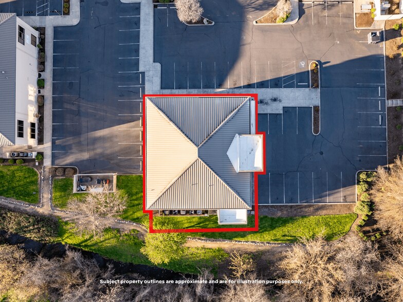 More Photos Of 3156 State St, Medford Medical For Sale