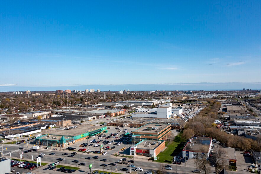 More Photos Of 2131 Lawrence Ave E, Toronto Office For Lease