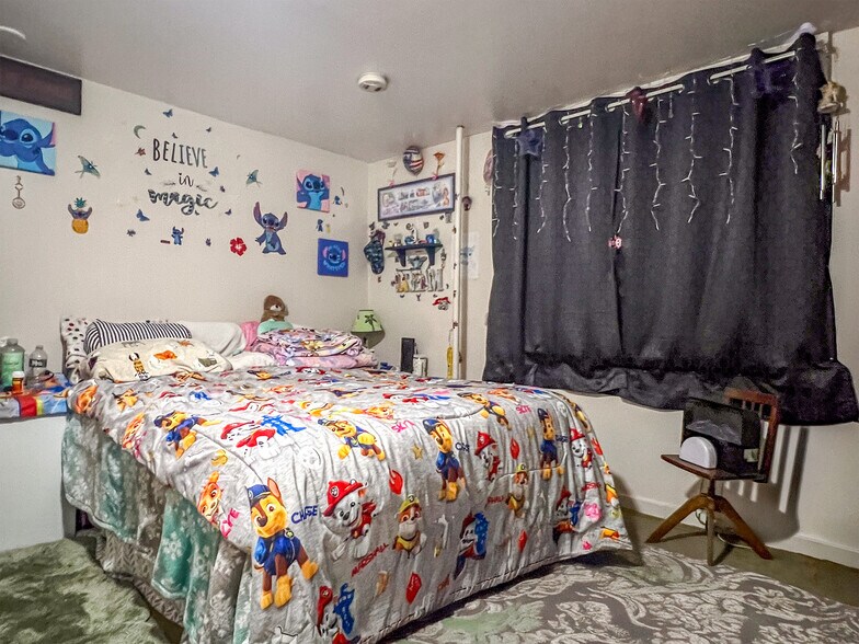 More Photos Of 153 Main St, Delhi Apartments For Sale