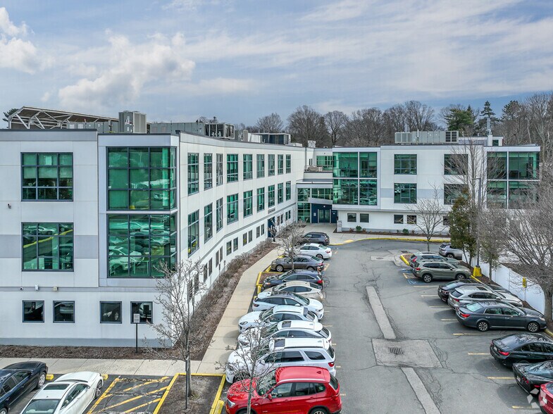 More Photos Of 625 Mount Auburn St, Cambridge Office For Lease