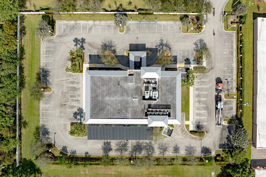 More Photos Of 8230 210th St S, Boca Raton Office For Lease