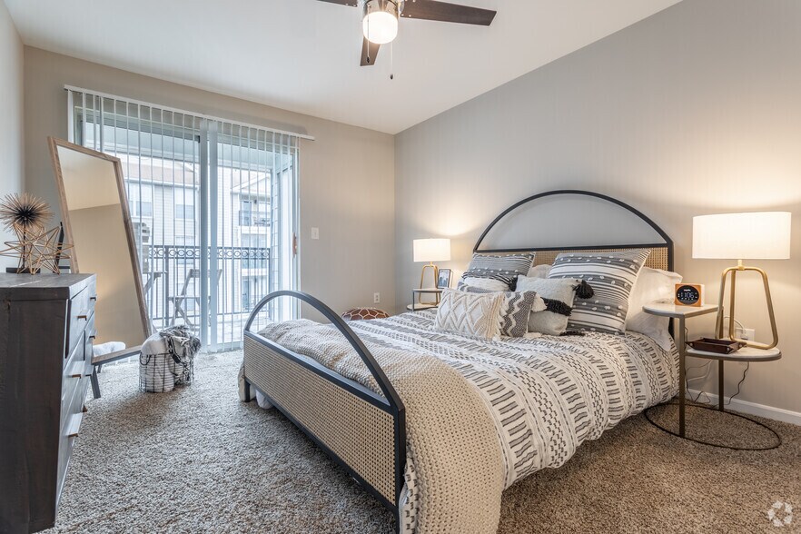 More Photos Of 100 Morgan St, Stamford Apartments For Lease
