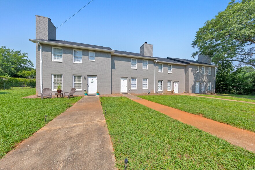 More Photos Of 122 Toby Springs Ln, McDonough Apartments For Sale