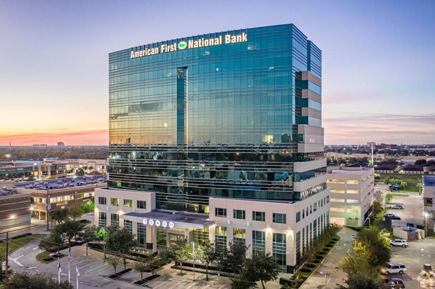 Primary Photo Of 9999 Bellaire Blvd, Houston Medical For Lease