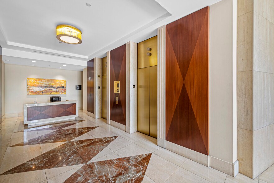 More Photos Of 150 S Rodeo Dr, Beverly Hills Office For Lease