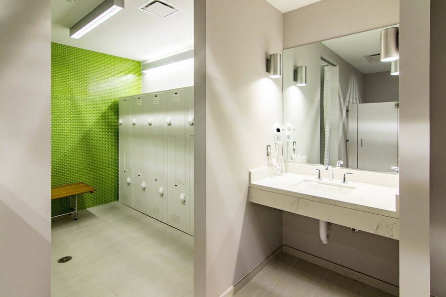 More Photos Of 777 6th St NW, Washington Office For Lease