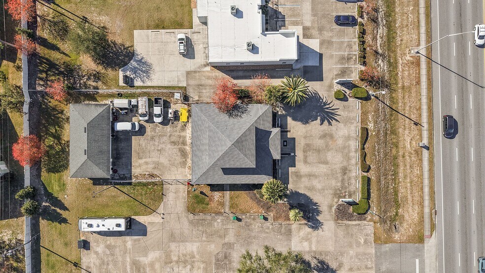 More Photos Of 18610 US Highway 441, Mount Dora Office For Lease