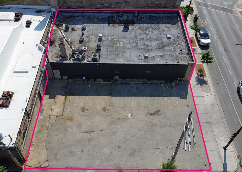 More Photos Of 5638 W Chicago Ave, Chicago Restaurant For Sale
