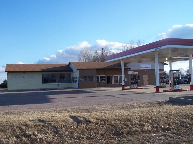 More Photos Of 3401 W Oakland Ave, Austin Truck Stop For Sale