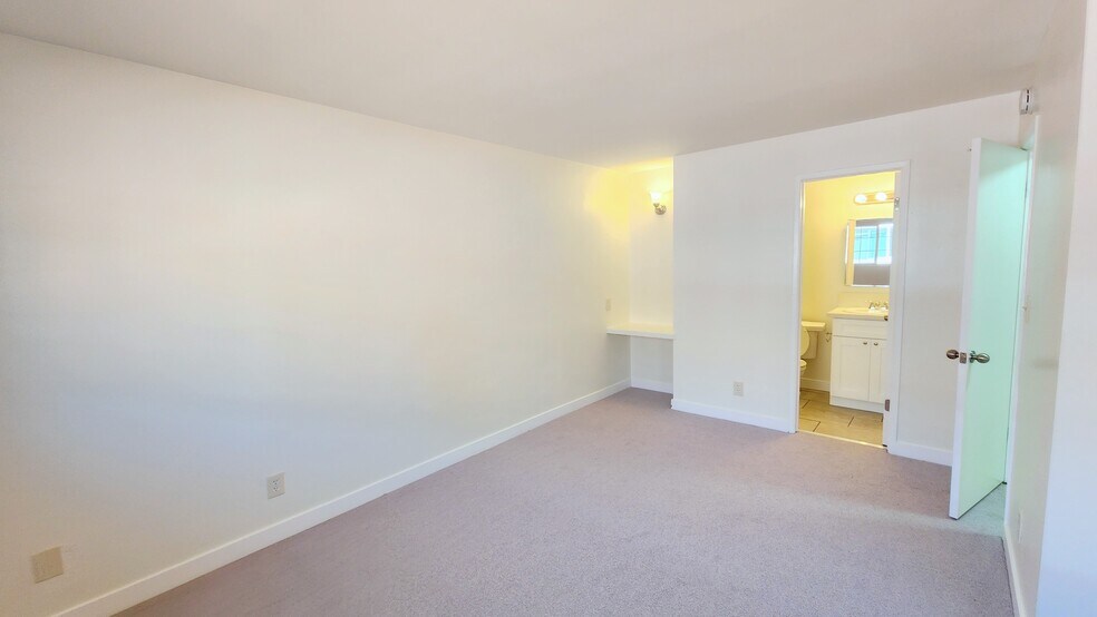 More Photos Of 2325 Angela St, Pomona Apartments For Sale