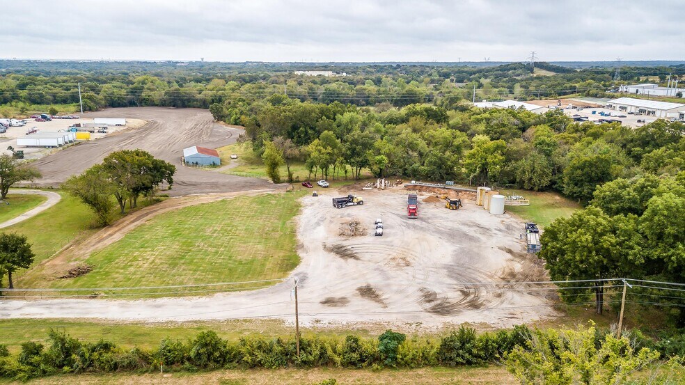 More Photos Of 8010 Rendon Bloodworth Rd, Mansfield Land For Lease