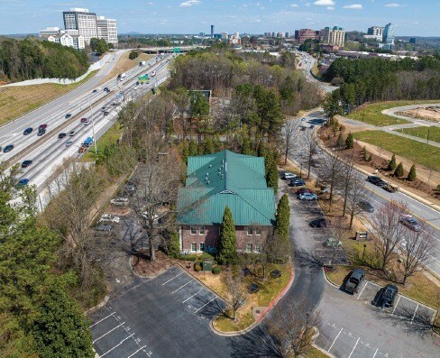 More Photos Of 2323 Cumberland Pky SE, Atlanta Office Residential For Sale