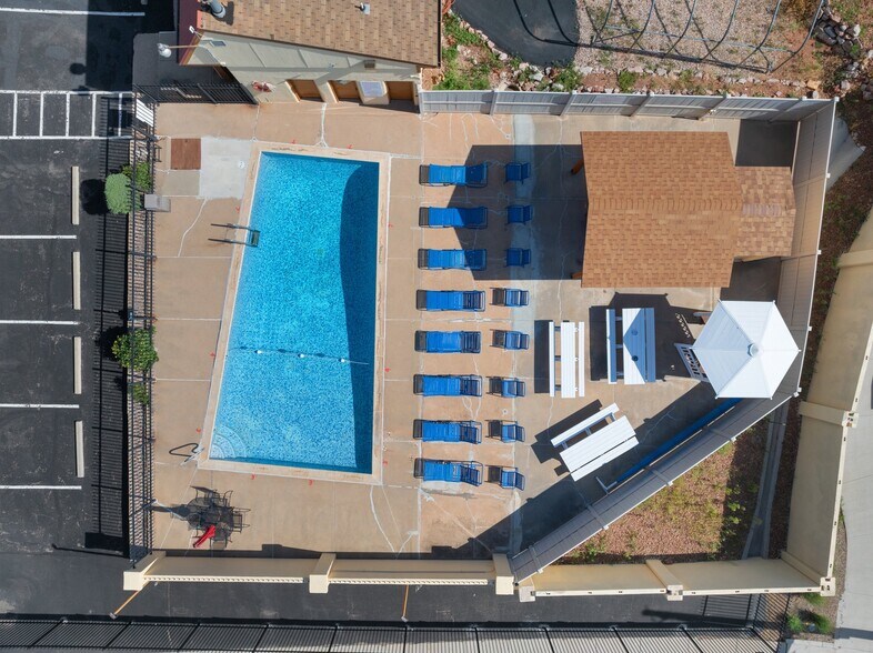 More Photos Of 3518 W Colorado Ave, Colorado Springs Hotel For Sale