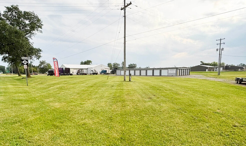 More Photos Of 8980 Anderson Rd, Litchfield Self Storage For Sale