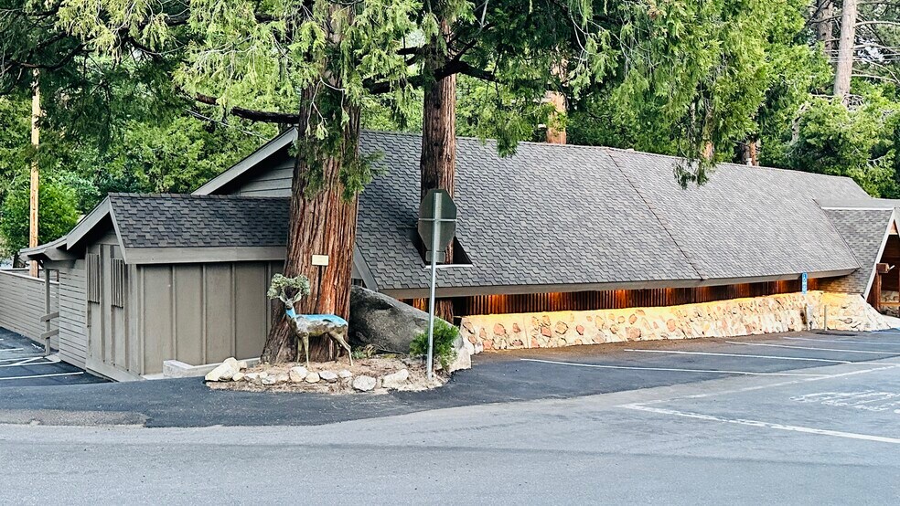 More Photos Of 54905 N Circle Dr, Idyllwild-Pine Cove Restaurant For Lease