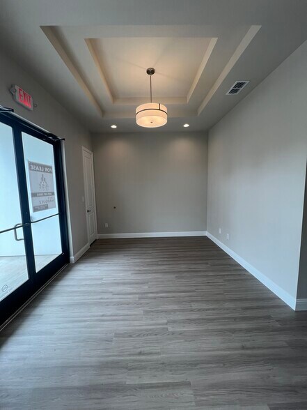 More Photos Of 3951 Alma Rd, McKinney Office For Lease