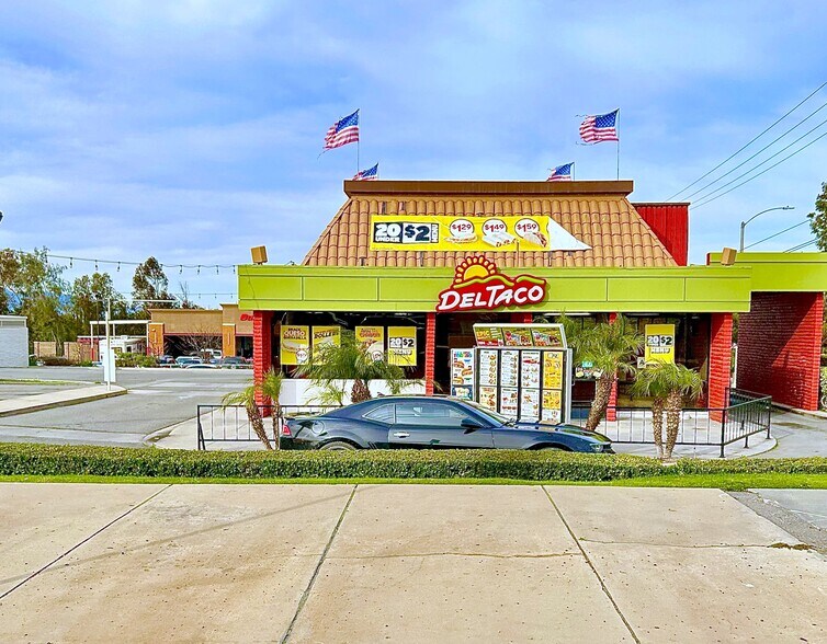 More Photos Of 18990 Van Buren Blvd, Riverside Restaurant For Sale