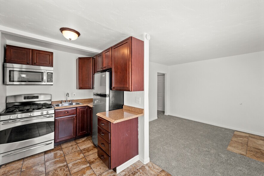 More Photos Of 119 E Leslie Ave, South Salt Lake Apartments For Sale