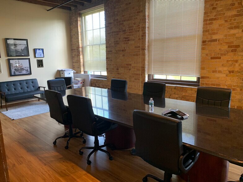 More Photos Of 2802 N Howard Ave, Tampa Loft Creative Space For Lease