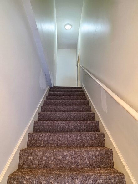 More Photos Of 8 E Front St, Monroe Storefront Retail Residential For Sale