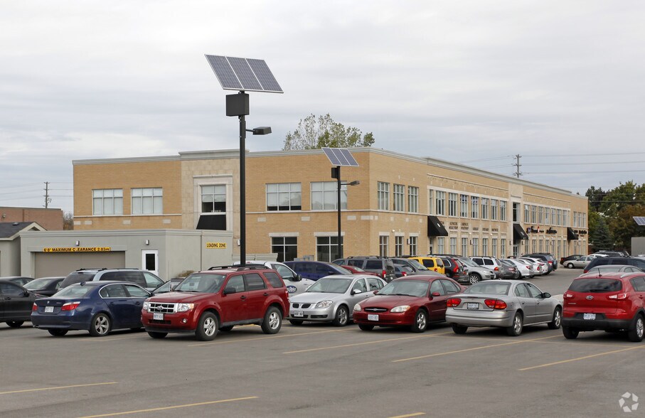 Primary Photo Of 330 Bronte St S, Milton Office For Sale