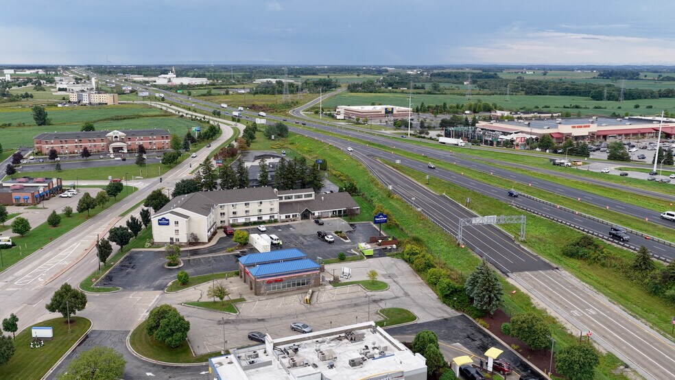 More Photos Of 3632 S Taylor Dr, Sheboygan Carwash For Sale