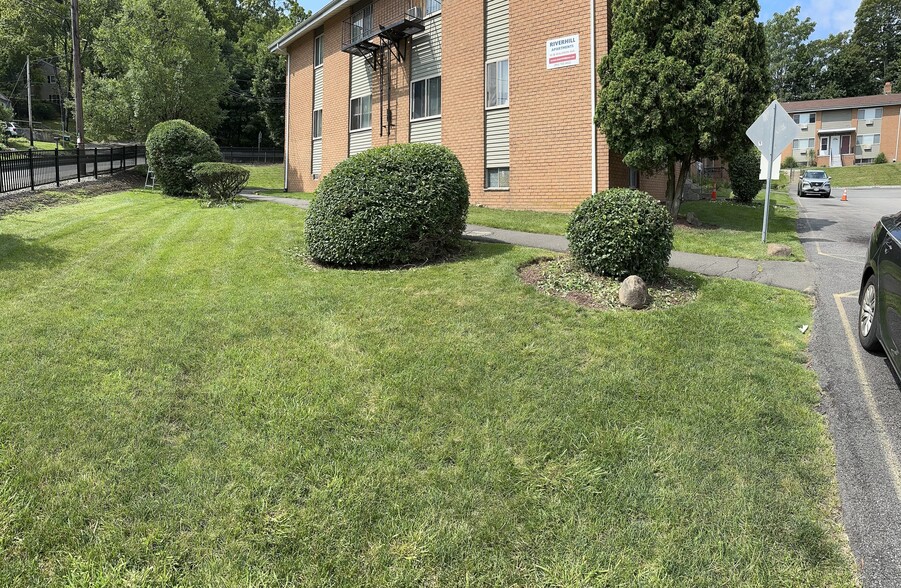 More Photos Of 16-18 Waldron Ave, Nyack Apartments For Sale