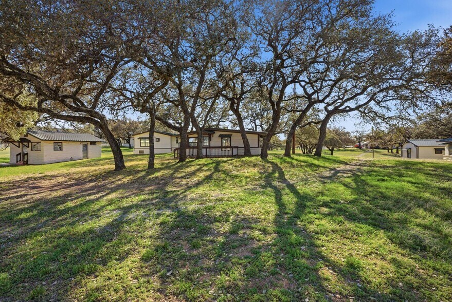 More Photos Of 18617 E State Highway 29, Buchanan Dam Apartments For Sale