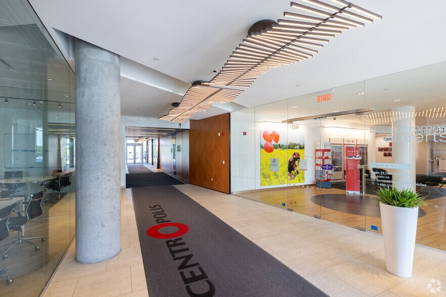 More Photos Of 3055 Saint-Martin Boulevard West, Laval Office For Lease