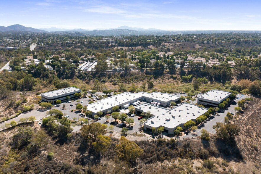 More Photos Of 9765 Clairemont Mesa Blvd, San Diego Light Manufacturing For Lease