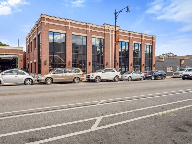 More Photos Of 4650-52 Lawrence, Chicago Office For Sale
