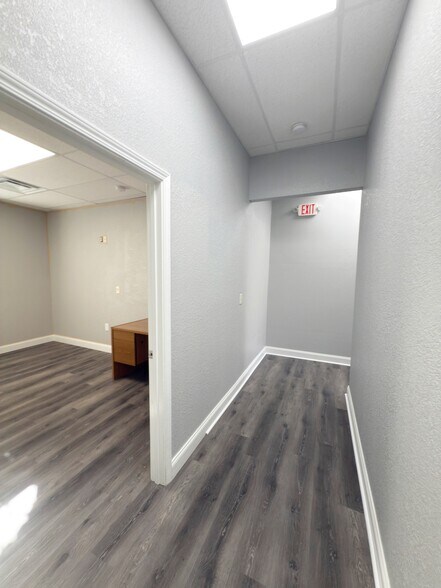 More Photos Of 1030 Wintergap Rd, Oliver Springs Office For Sale