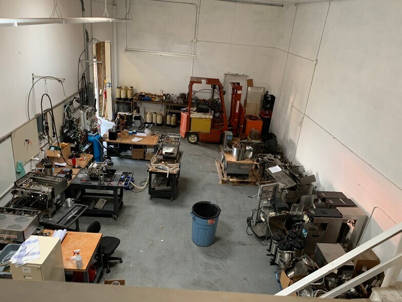 More Photos Of 716-718 Frederick St, Santa Cruz Flex For Sale