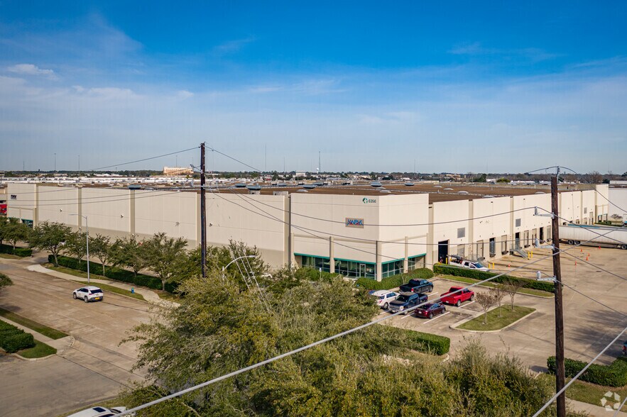 More Photos Of 6356 Clara Rd, Houston Warehouse For Lease