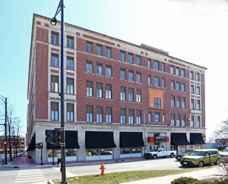 More Photos Of 206 N Randolph St, Champaign Coworking Space