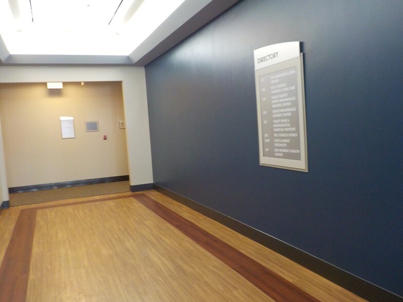 More Photos Of 5700 N Exp 77/83, Brownsville Medical For Lease