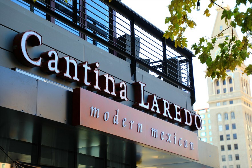 More Photos Of 1020 15th St, Denver Apartments For Sale