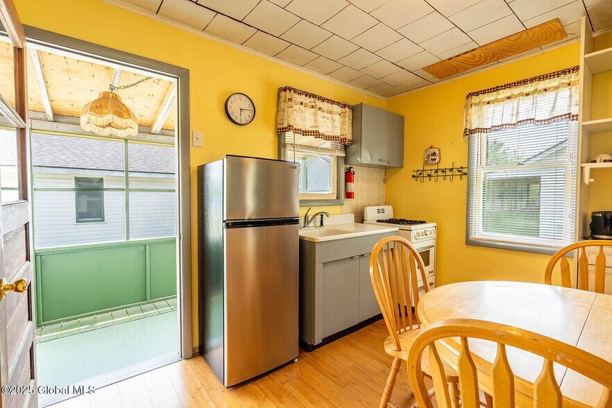 More Photos Of 4140 County Route 48, Argyle Specialty For Sale