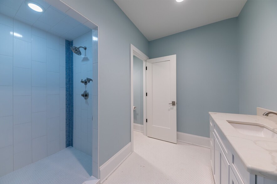 More Photos Of 145 School Rd, Mount Morris Office For Sale