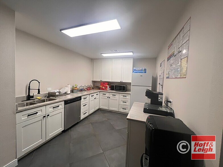 More Photos Of 7425-7495 E Peakview Ave, Centennial Office For Lease