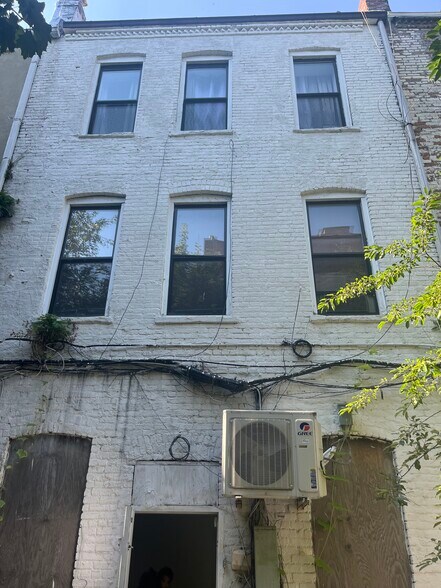 More Photos Of 1537 Nostrand Ave, Brooklyn Storefront Retail Residential For Sale