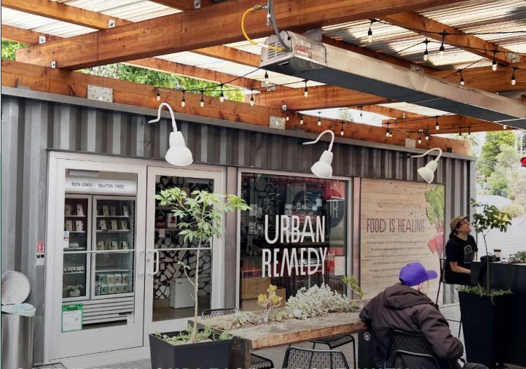 Primary Photo Of 175 Bay Pl, Oakland Restaurant For Lease