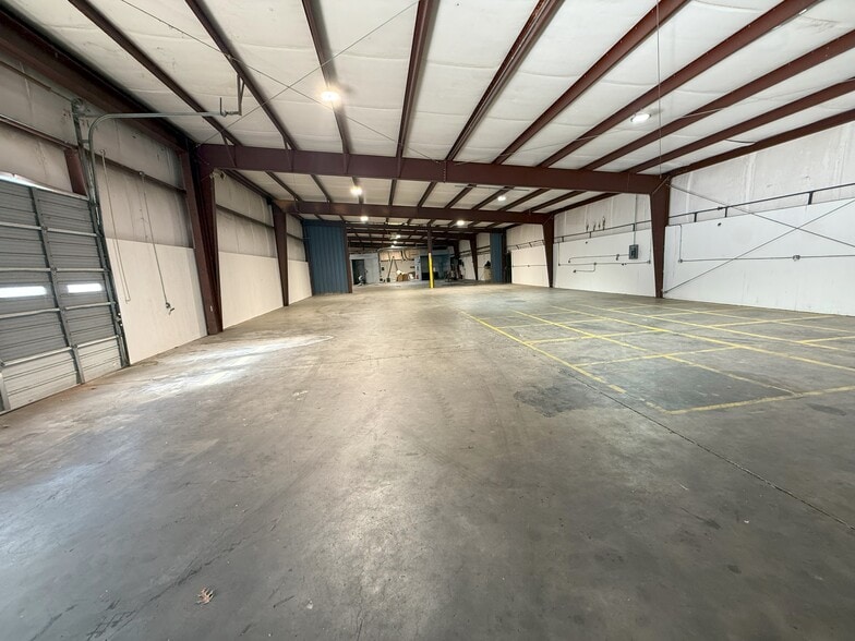 More Photos Of 144 Industrial Dr, Forest City Warehouse For Lease