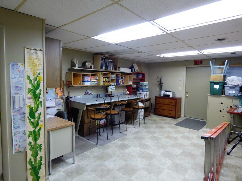 More Photos Of 107 N Main St, Monticello Storefront Retail Residential For Sale