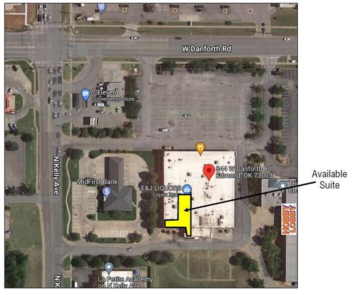 More Photos Of 832-848 W Danforth Rd, Edmond Health Club For Lease