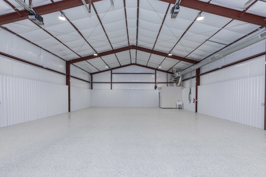 More Photos Of 8205 Amarillo Blvd W, Amarillo Industrial For Sale