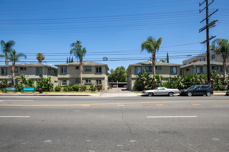 More Photos Of 15445 Vanowen St, Van Nuys Apartments For Sale