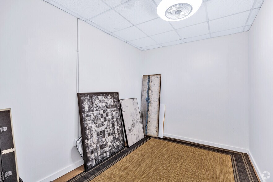 More Photos Of 245 Pennsylvania Ave, Virginia Beach Auto Repair For Lease