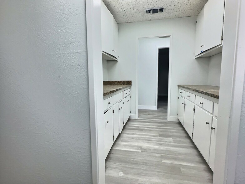 More Photos Of 3521 Mission Ave, Carmichael Medical For Lease